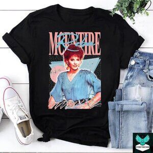 Reba Mcentire Graphic Tshirt Reba Mcentire Shirt Music Lovers Tshirt
